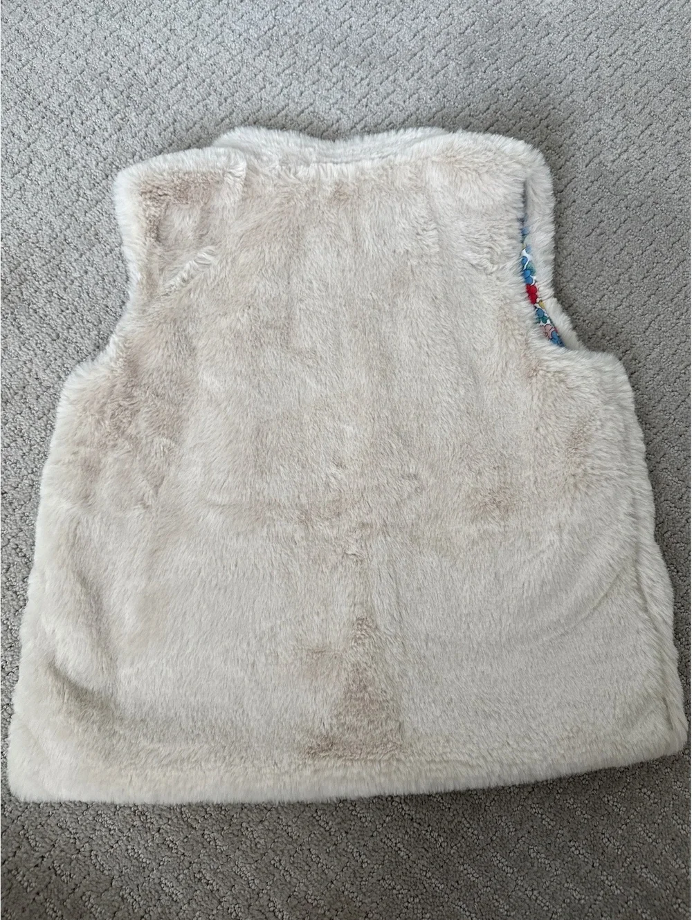Mini Boden adorable vest